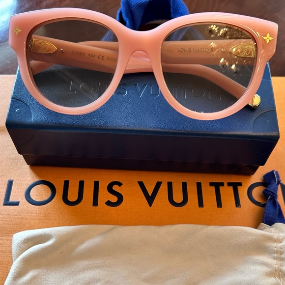 Louis Vuitton monogram sunglasses - Picture 1 of 16